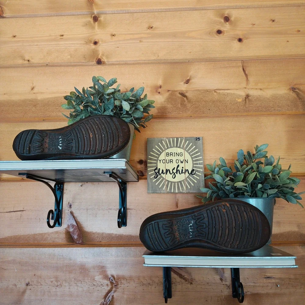 UGG Kamiko Tan Leather Thong Toe Post Wedge Heel Slide On Sandals F60014A Size 5